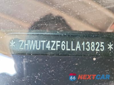 Zdjęcie 12 z 12 samochodu: 2020 LAMBORGHINI HURACAN EVO VIN:ZHWUT4ZF6LLA13825 - miniatura