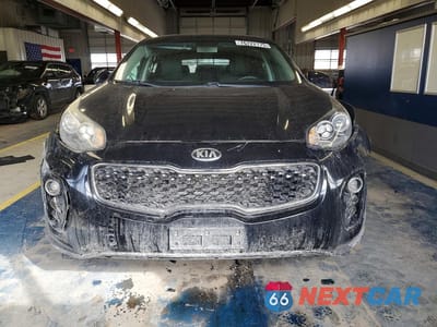 Piąte zdjęcie samochodu w środku: 2017 KIA SPORTAGE LX VIN:KNDPMCAC1H7254283 - miniatura