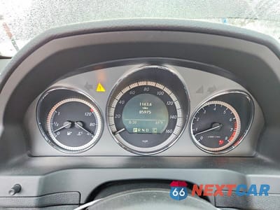 Zdjęcie 9 z 11 samochodu: 2010 MERCEDES-BENZ C 300 4MATIC VIN:WDDGF8BBXAF406012 - miniatura