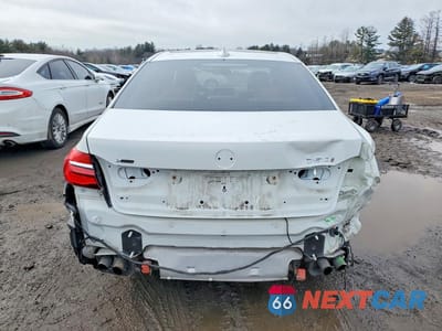 Zdjęcie 6 z 12 samochodu: 2017 BMW 750 XI VIN:WBA7F2C52HG422139 - miniatura