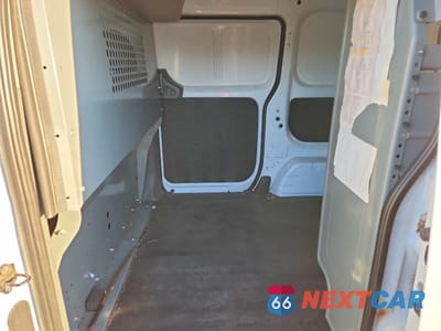 Zdjęcie 10 z 11 samochodu: 2015 NISSAN NV200 UTILITY / SERVICE VAN VIN:3N6CM0KN4FK699481 - miniatura