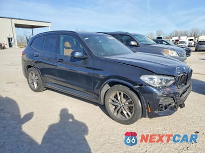 Czwarte zdjęcie samochodu z boku: 2021 BMW X3 XDRIVE30I VIN:5UXTY5C02M9E25270 - miniatura