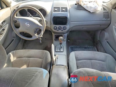 Zdjęcie 8 z 11 samochodu: 2002 NISSAN ALTIMA 2.5 VIN:1N4AL11D52C112822 - miniatura