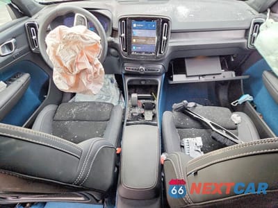 Zdjęcie 8 z 14 samochodu: 2023 VOLVO XC40 RECHARGE PLUS VIN:YV4ED3UL5P2107525 - miniatura