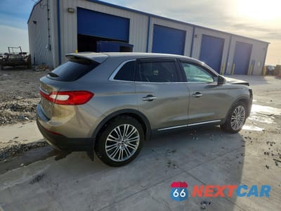 Trzecie zdjęcie samochodu z tyłu: 2016 LINCOLN MKX RESERVE VIN:2LMTJ8LR1GBL62494 - miniatura