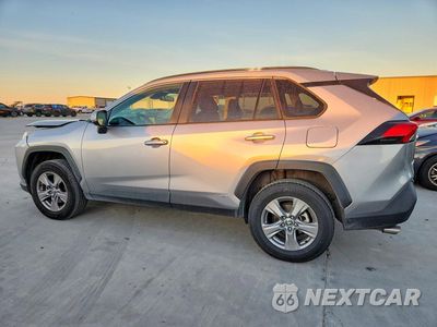 Drugie zdjęcie samochodu z przodu: 2022 TOYOTA RAV4 HYBRID XLE VIN:4T3RWRFV3NU075775 - miniatura