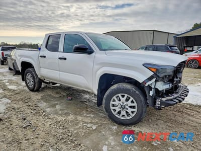 Czwarte zdjęcie samochodu z boku: 2024 TOYOTA TACOMA SR VIN:3TYKD5HN8RT002524 - miniatura