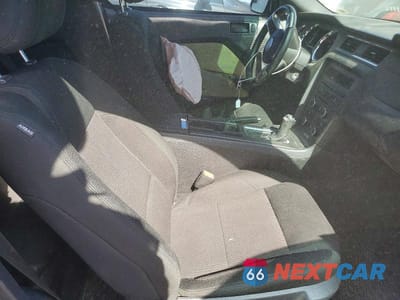 Zdjęcie 7 z 12 samochodu: 2014 FORD MUSTANG GT VIN:1ZVBP8CF7E5315470 - miniatura