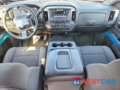 Zdjęcie 8 z 13 samochodu: 2017 CHEVROLET SILVERADO K1500 LT VIN:3GCUKREC0HG467039 - miniatura