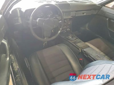 Zdjęcie 8 z 12 samochodu: 1987 PORSCHE 924 S VIN:WP0AA0924HN456779 - miniatura