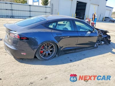 Trzecie zdjęcie samochodu z tyłu: 2023 TESLA MODEL S VIN:5YJSA1E67PF528820 - miniatura