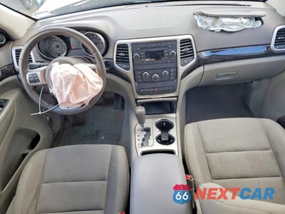 Zdjęcie 8 z 13 samochodu: 2012 JEEP GRAND CHEROKEE LAREDO VIN:1C4RJFAG9CC174655 - miniatura
