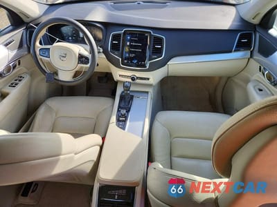 Zdjęcie 8 z 12 samochodu: 2016 VOLVO XC90 T6 VIN:YV4A22PK9G1019665 - miniatura