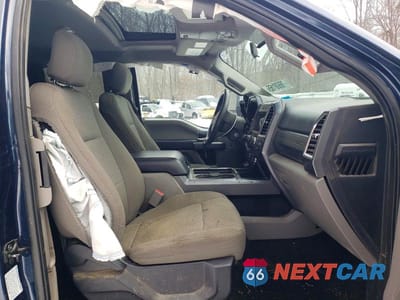 Zdjęcie 7 z 13 samochodu: 2017 FORD F350 SUPER DUTY VIN:1FT8X3B67HEE60353 - miniatura