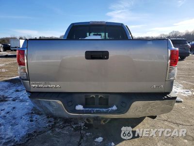 Zdjęcie 6 z 13 samochodu: 2010 TOYOTA TUNDRA DOUBLE CAB SR5 VIN:5TFUY5F10AX109770 - miniatura