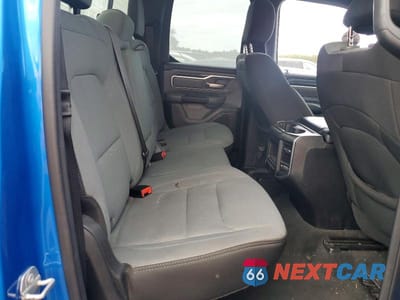 Zdjęcie 10 z 12 samochodu: 2021 RAM 1500 BIG HORN VIN:1C6RREBG6MN575336 - miniatura