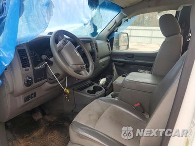 Zdjęcie 7 z 13 samochodu: 2018 NISSAN NV 2500 S VIN:1N6AF0LY0JN801789 - miniatura