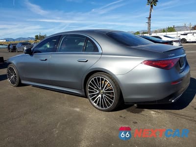 Drugie zdjęcie samochodu z przodu: 2022 MERCEDES-BENZ S 500 4MATIC VIN:W1K6G6DB1NA105593 - miniatura
