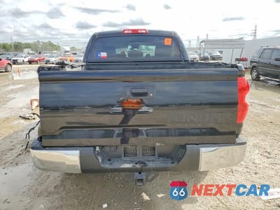 Zdjęcie 6 z 11 samochodu: 2017 TOYOTA TUNDRA CREWMAX SR5 VIN:5TFEW5F15HX220979 - miniatura