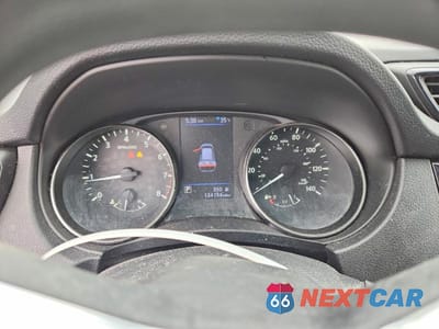 Zdjęcie 9 z 12 samochodu: 2018 NISSAN ROGUE S VIN:KNMAT2MV6JP581767 - miniatura