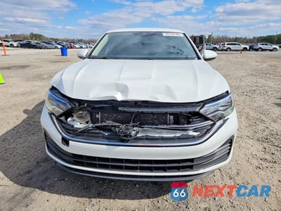 Piąte zdjęcie samochodu w środku: 2024 VOLKSWAGEN JETTA S VIN:3VW5M7BU6RM087705 - miniatura
