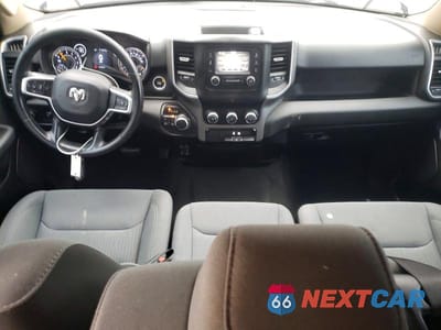 Zdjęcie 8 z 12 samochodu: 2020 RAM 1500 BIG HORN VIN:1C6SRFBT1LN136578 - miniatura