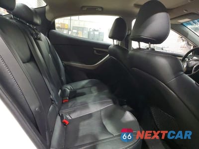 Zdjęcie 10 z 11 samochodu: 2012 HYUNDAI ELANTRA GLS VIN:5NPDH4AE4CH082947 - miniatura