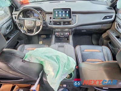 Zdjęcie 8 z 12 samochodu: 2021 GMC YUKON XL K1500 AT4 VIN:1GKS2HKD7MR281625 - miniatura