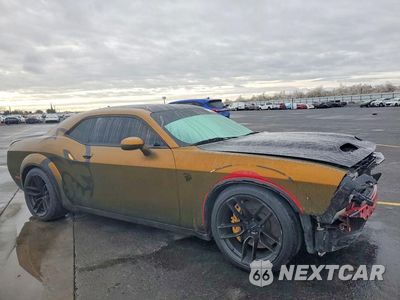 Czwarte zdjęcie samochodu z boku: 2016 DODGE CHALLENGER SRT HELLCAT VIN:2C3CDZC98GH124625 - miniatura