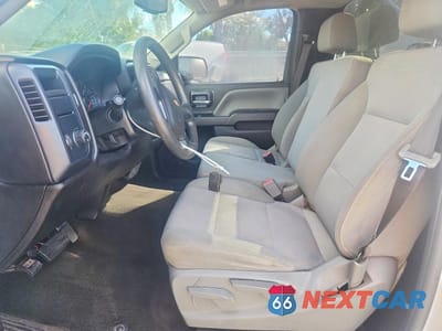 Zdjęcie 7 z 11 samochodu: 2018 CHEVROLET SILVERADO C1500 VIN:1GCNCNEH7JZ219253 - miniatura