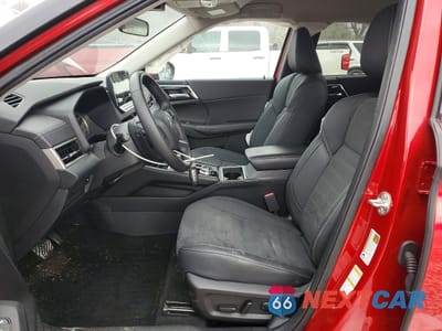 Zdjęcie 7 z 13 samochodu: 2024 MITSUBISHI OUTLANDER SE VIN:JA4J4VA80RZ014395 - miniatura