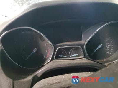 Zdjęcie 9 z 11 samochodu: 2015 FORD FOCUS SE VIN:1FADP3F21FL356395 - miniatura