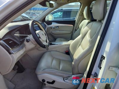 Zdjęcie 7 z 12 samochodu: 2016 VOLVO XC90 T6 VIN:YV4A22PK9G1019665 - miniatura