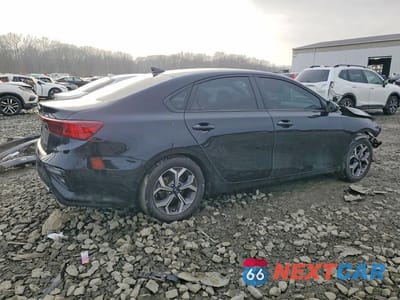 Trzecie zdjęcie samochodu z tyłu: 2020 KIA FORTE FE VIN:3KPF24AD3LE206423 - miniatura