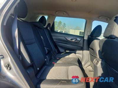 Zdjęcie 11 z 12 samochodu: 2019 NISSAN ROGUE S VIN:KNMAT2MT2KP504362 - miniatura