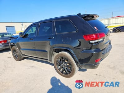 Drugie zdjęcie samochodu z przodu: 2021 JEEP GRAND CHEROKEE LAREDO VIN:1C4RJEAG9MC596985 - miniatura