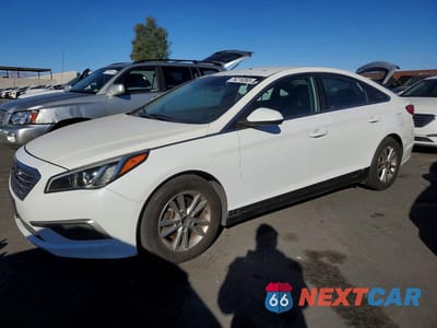 2016 HYUNDAI SONATA SE 5NPE24AF7GH329799 - główne zdjęcie licytacji z USA - miniatura