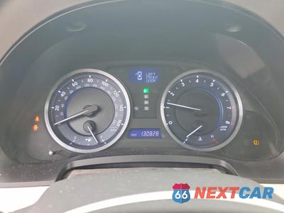 Zdjęcie 9 z 12 samochodu: 2011 LEXUS IS 250 BASE VIN:JTHCF5C26B5049052 - miniatura