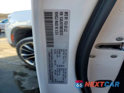 Zdjęcie 13 z 14 samochodu: 2022 JEEP WAGONEER SERIES III VIN:1C4SJVDT0NS105737 - miniatura