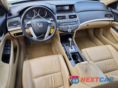 Zdjęcie 8 z 12 samochodu: 2012 HONDA ACCORD SE VIN:1HGCP2F66CA144796 - miniatura