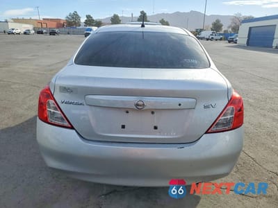 Zdjęcie 6 z 12 samochodu: 2012 NISSAN VERSA 1.6 S VIN:3N1CN7AP2CL918300 - miniatura