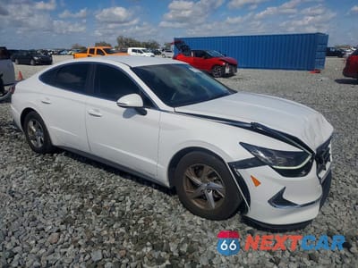 Czwarte zdjęcie samochodu z boku: 2023 HYUNDAI SONATA SE VIN:KMHL24JA6PA324219 - miniatura