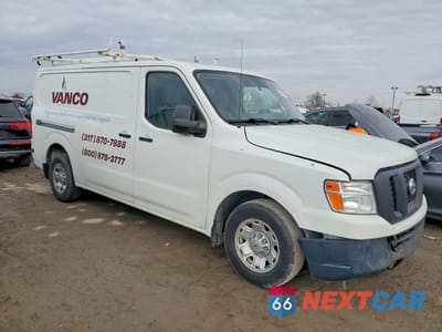 Czwarte zdjęcie samochodu z boku: 2014 NISSAN NV2500 DELIVERY VAN VIN:1N6BF0KXXEN111261 - miniatura