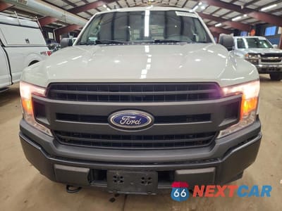 Piąte zdjęcie samochodu w środku: 2020 FORD F150 SUPER CAB VIN:1FTEX1EP7LFB83377 - miniatura