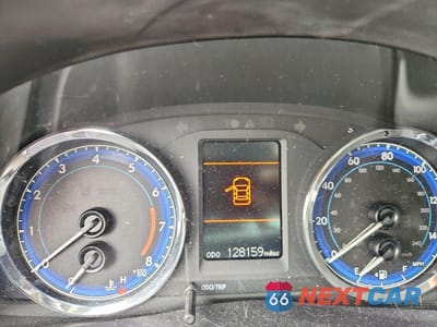 Zdjęcie 9 z 13 samochodu: 2018 TOYOTA COROLLA VIN:2T1BURHE9JC001494 - miniatura