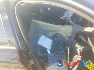 Zdjęcie 12 z 13 samochodu: 2018 BMW 330E VIN:WBA8E1C58JA756766 - miniatura