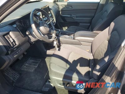 Zdjęcie 7 z 13 samochodu: 2025 NISSAN PATHFINDER SV VIN:5N1DR3BCXSC237057 - miniatura