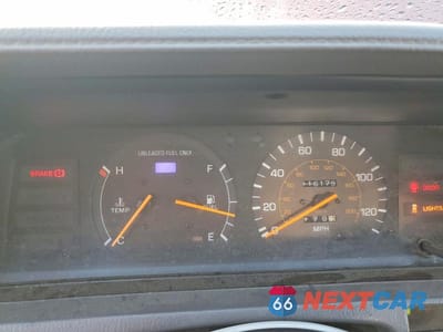 Zdjęcie 9 z 11 samochodu: 1989 TOYOTA CAMRY DLX VIN:JT2SV21E7K3372011 - miniatura