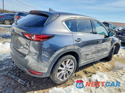 Trzecie zdjęcie samochodu z tyłu: 2019 MAZDA CX-5 GRAND TOURING VIN:JM3KFBDM7K0639289 - miniatura