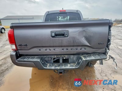 Zdjęcie 6 z 11 samochodu: 2022 TOYOTA TACOMA VIN:3TYSZ5AN8NT090402 - miniatura